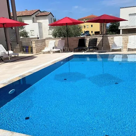 Maduna 2 *