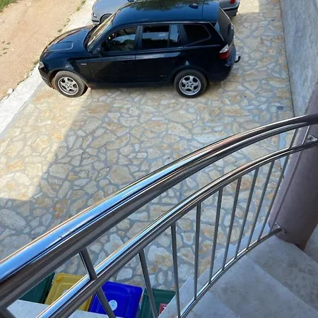 Maduna 2 Kaštel