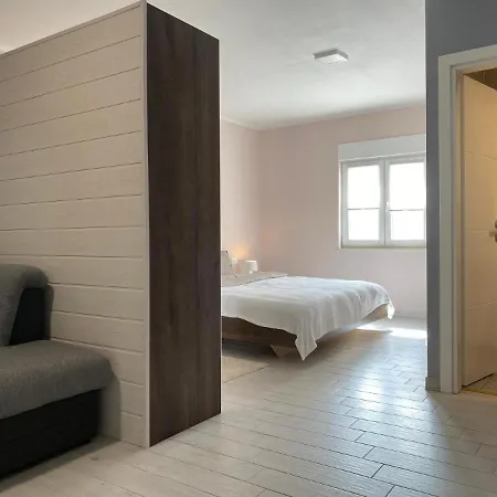 Maduna 2 Apartman *